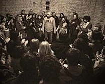 frumoasa-calatorie-a-ursilor-panda-povestita-de-un-saxofonist-care-avea-o-iubita-la-frankfurt-de-matei-visniec